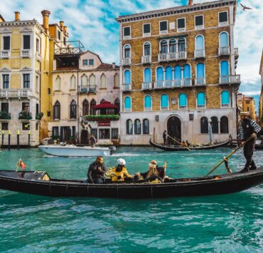 gondola venezia acqua canali italia