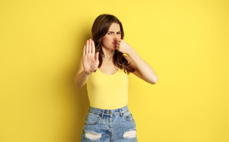 farting woman